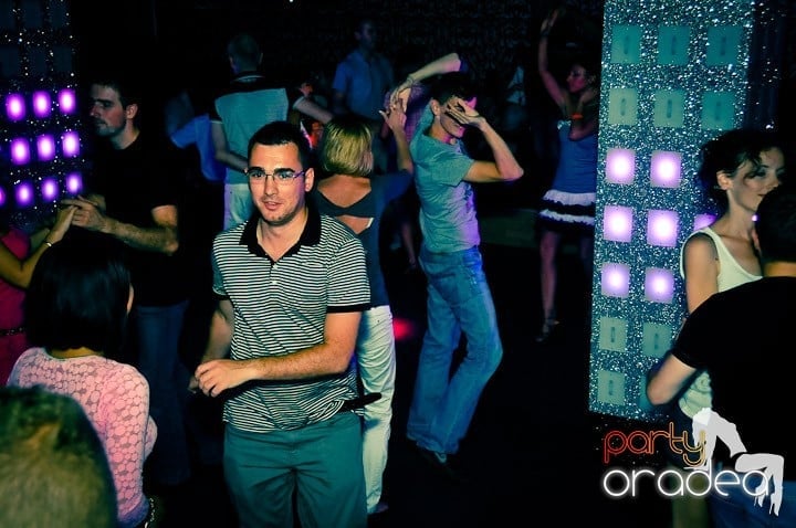 Seară de dans în Life Club, 