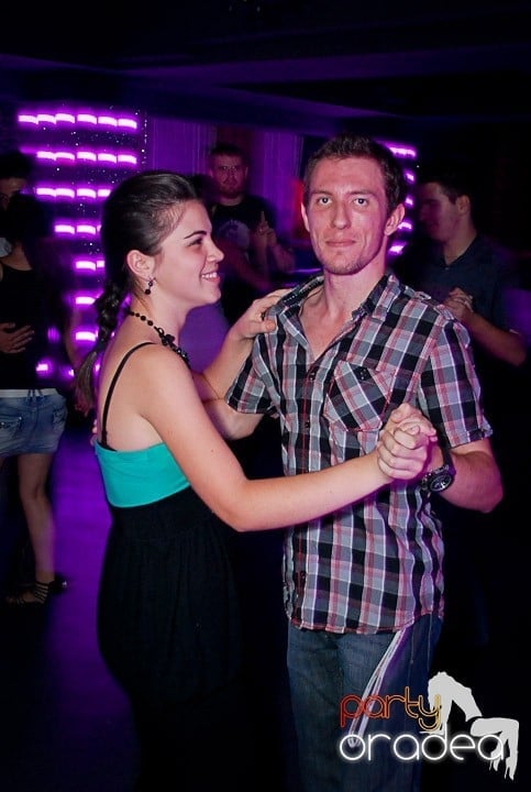 Seară de dans în Life Club, 