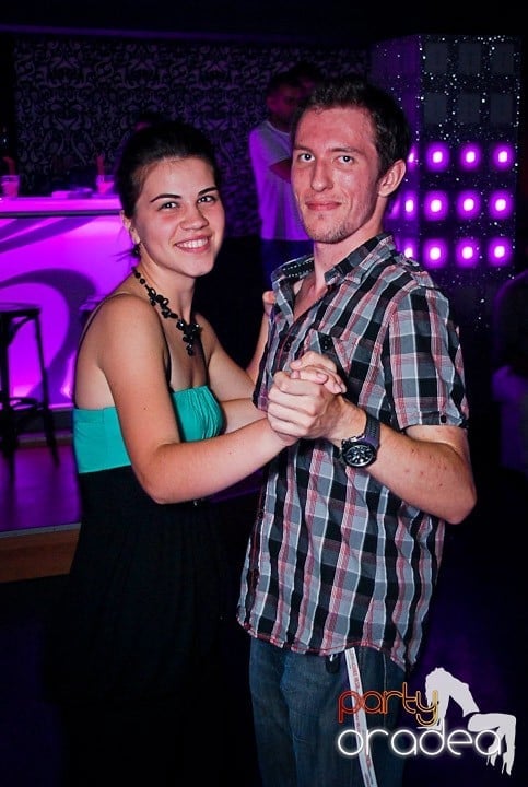 Seară de dans în Life Club, 