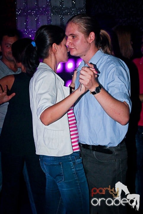 Seară de dans în Life Club, 