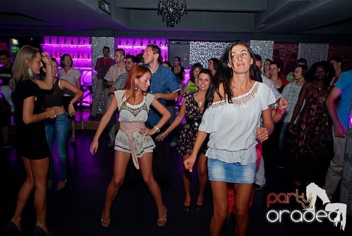 Seară de dans în Life Club, 