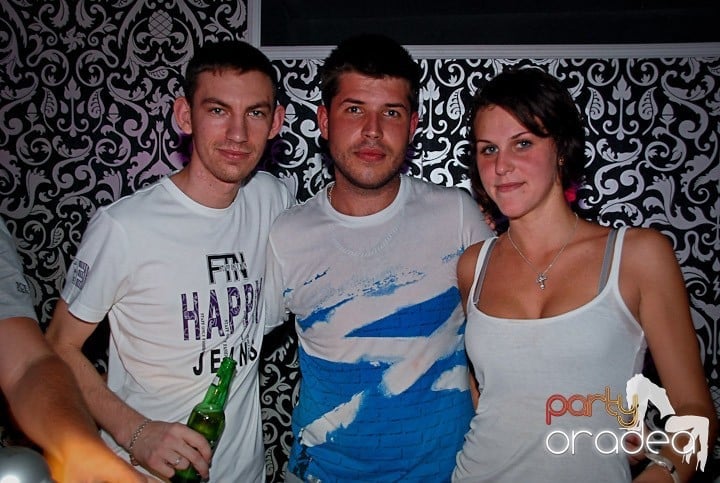 Seară de dans în Life Club, 