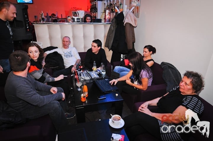 Seară de dans la Blondy's Art Cafe, 