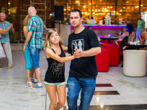 Seară de Dans