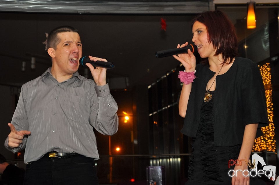 Seară de karaoke în Blondy's, 