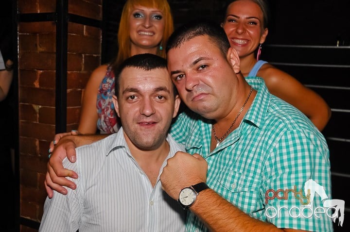 Seară de neuitat în Club Escape, 