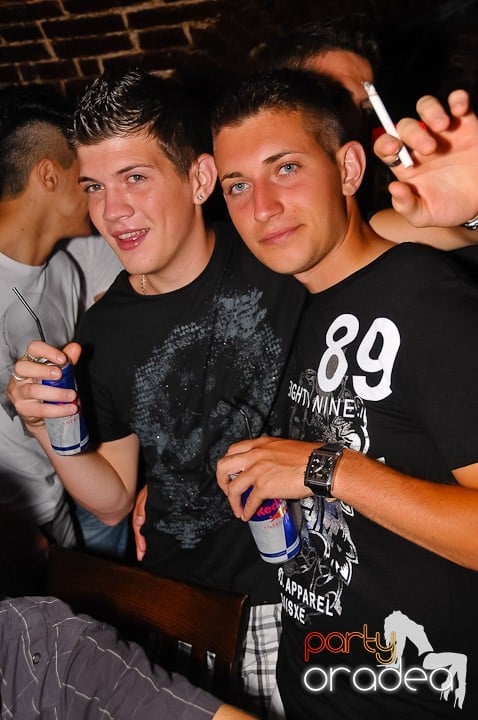 Seară de neuitat în Club Escape, 