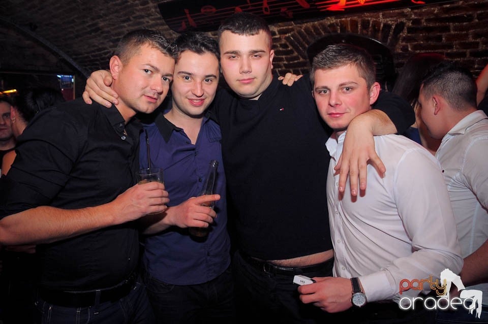 Seară de neuitat în Club Escape, 