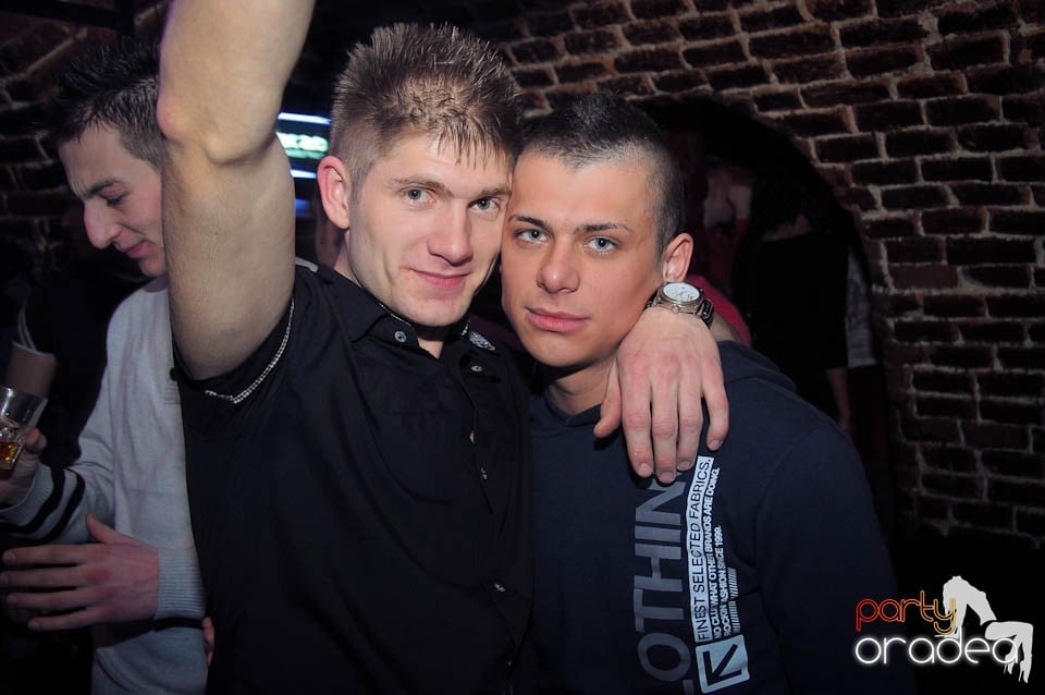 Seară de neuitat în Club Escape, 