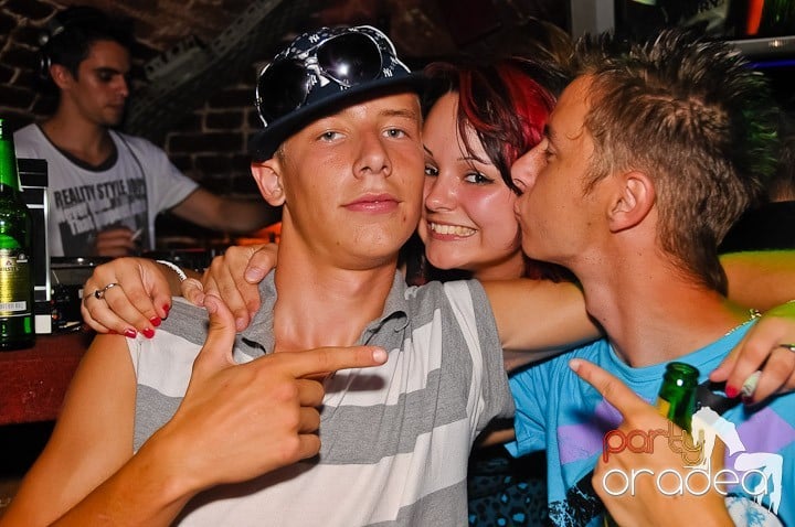 Seară de neuitat în Club Escape, 