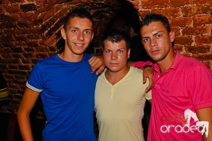 Seară de neuitat în Club Escape, 