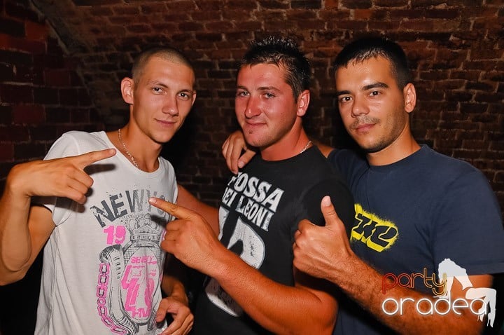 Seară de neuitat în Club Escape, 