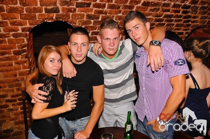 Seară de neuitat în Club Escape, 