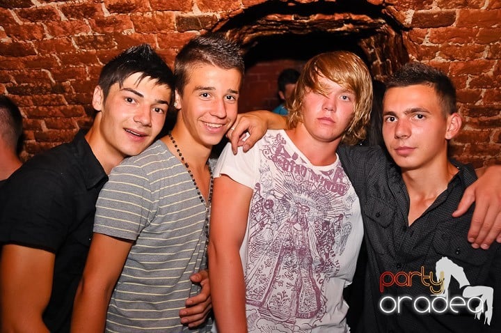 Seară de neuitat în Club Escape, 