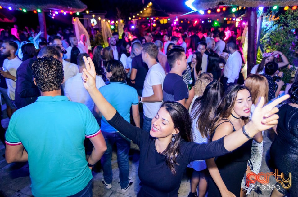 Seară incendiară la Rivo Summer Club, Hanul Pescarilor
