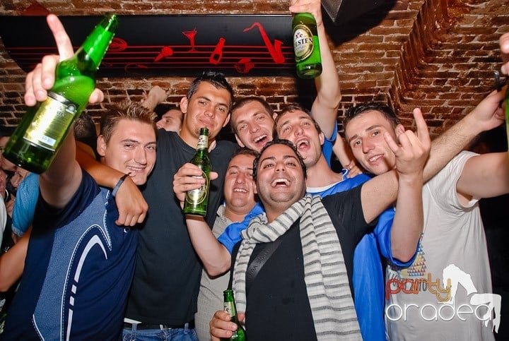 Seara miercuri în Escape, 