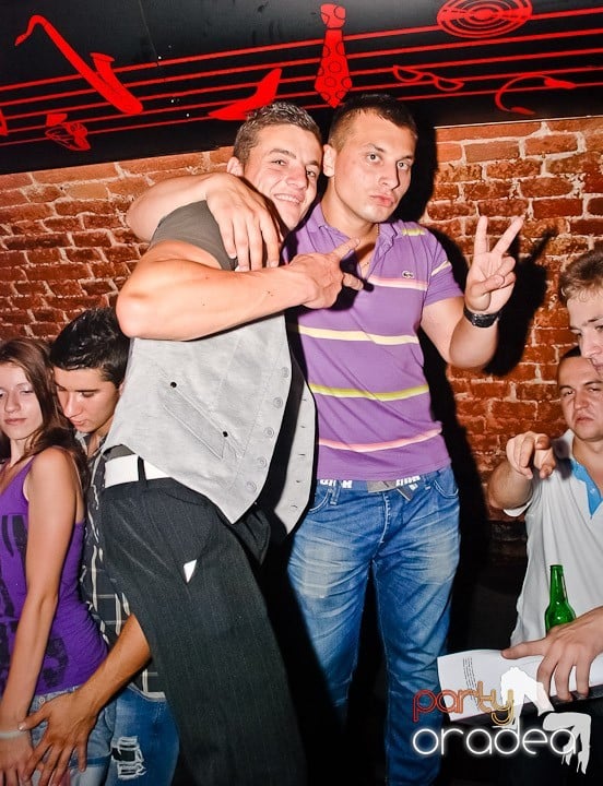 Seara miercuri în Escape, 