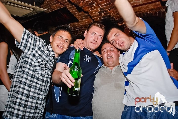 Seara miercuri în Escape, 