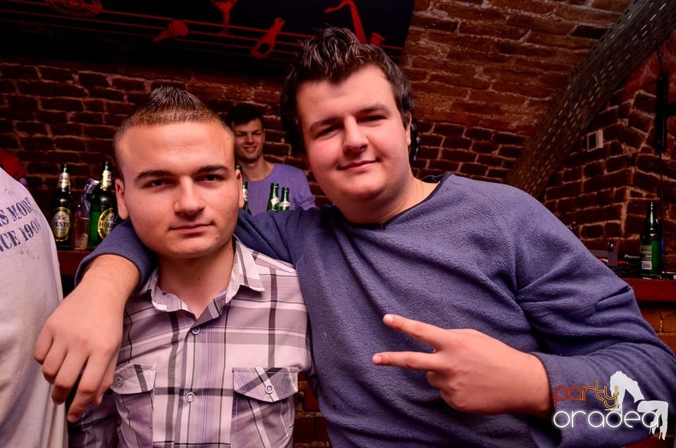 Seara promoţiilor în Club Escape, 