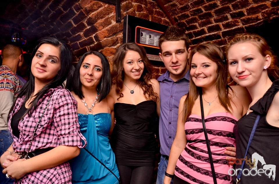 Seara promoţiilor în Club Escape, 