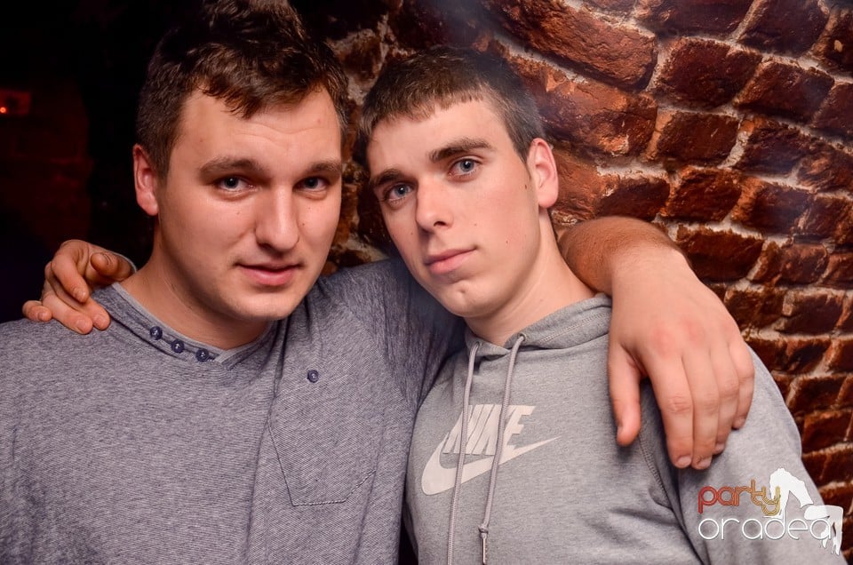 Seara promoţiilor în Club Escape, 