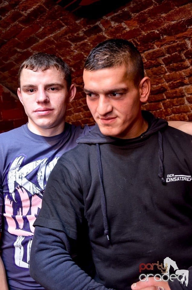 Seara promoţiilor în Club Escape, 