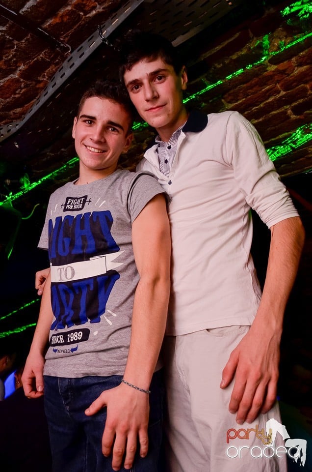 Seara promoţiilor în Club Escape, 