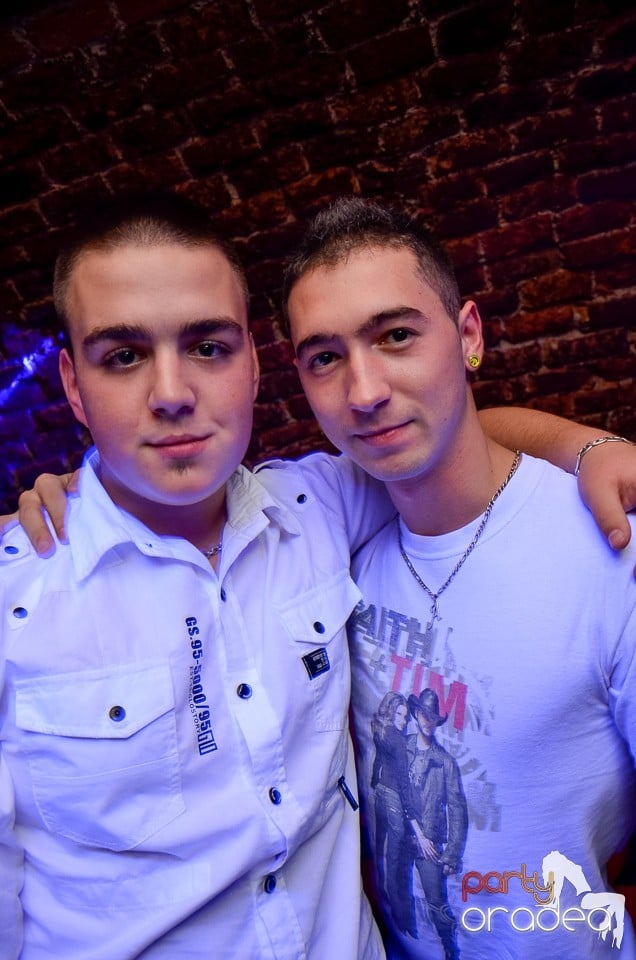 Seara promoţiilor în Club Escape, 