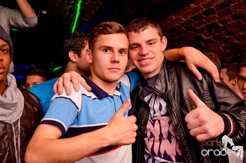 Seara promoţiilor în Club Escape, 