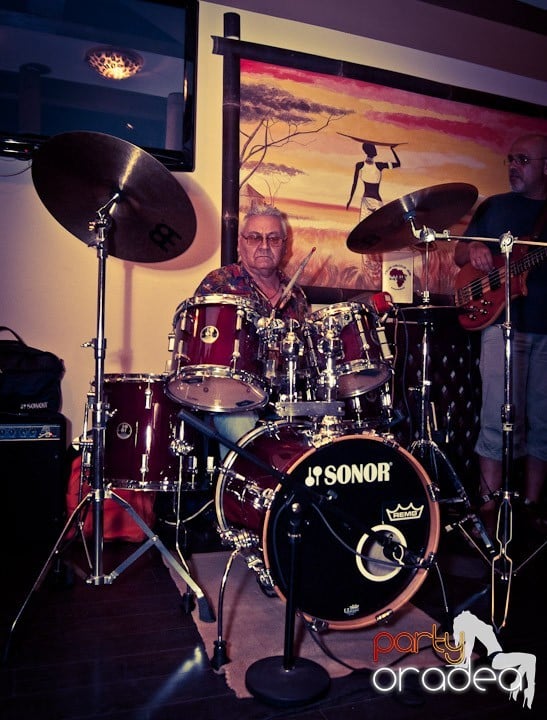 Seară Retro cu trupa Forever, Zulu Caffe