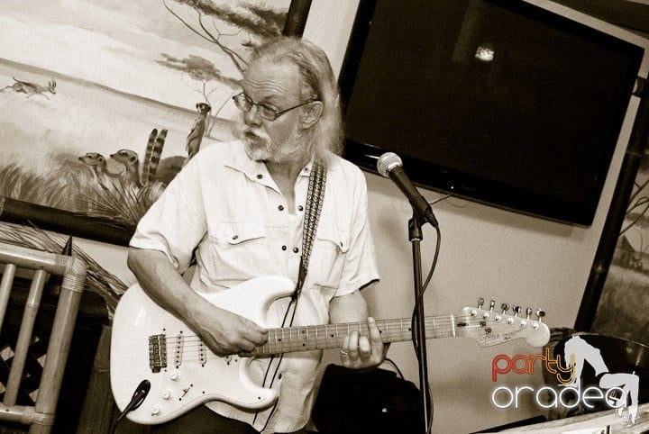 Seară Retro cu trupa Forever, Zulu Caffe