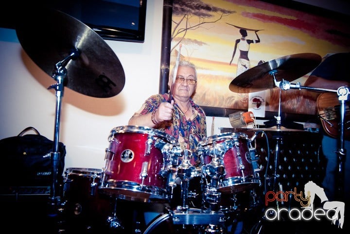 Seară Retro cu trupa Forever, Zulu Caffe