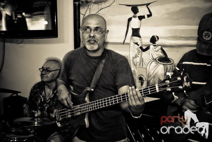 Seară Retro cu trupa Forever, Zulu Caffe