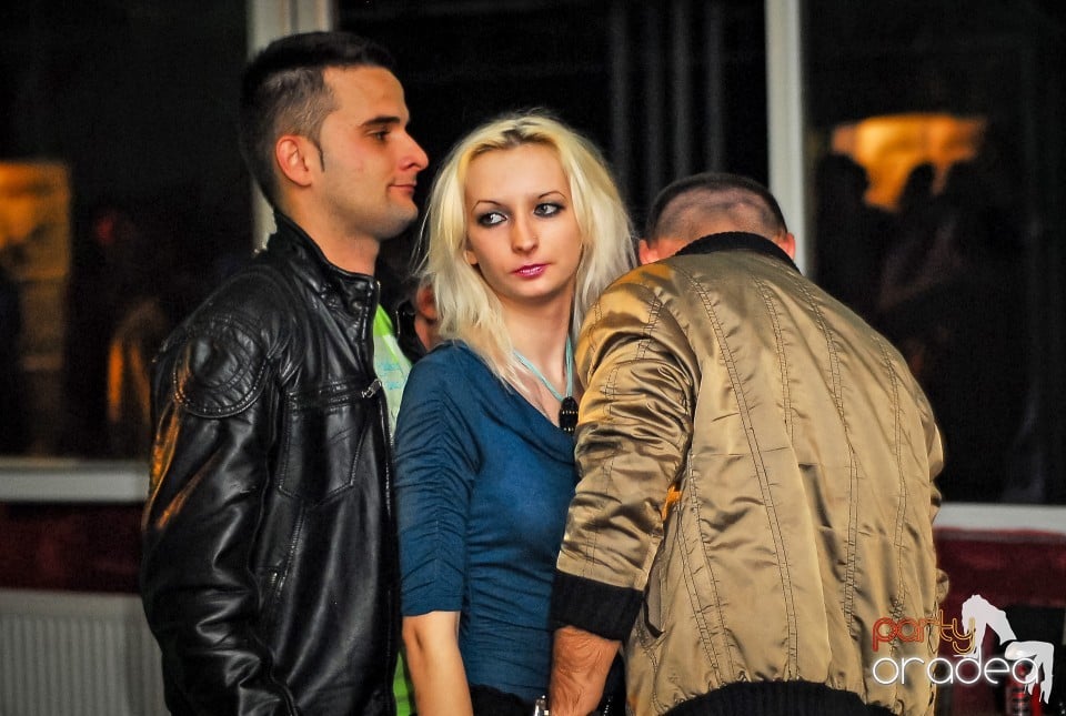 Season Opening Party, Royal Party House