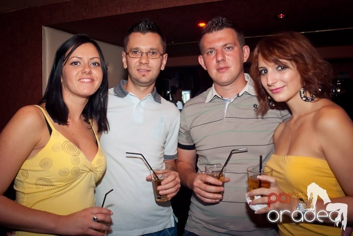 Seven sâmbătă noaptea, 