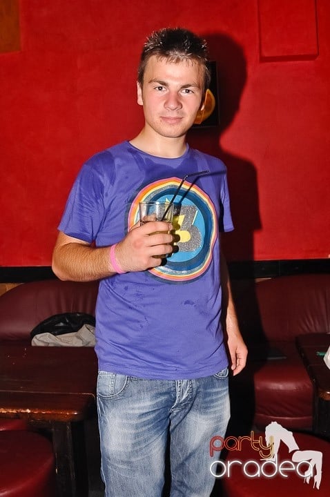 Sfârşit de săptămână cu distracţie şi muzică bună în Downtown, 