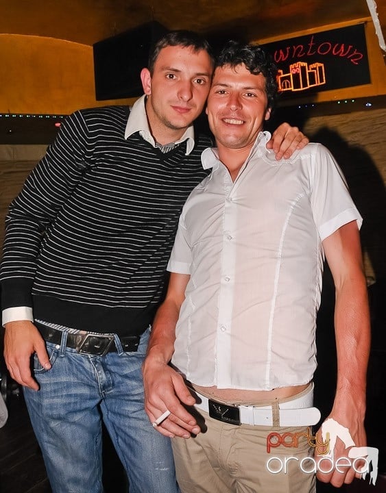 Sfârşit de săptămână cu distracţie şi muzică bună în Downtown, 