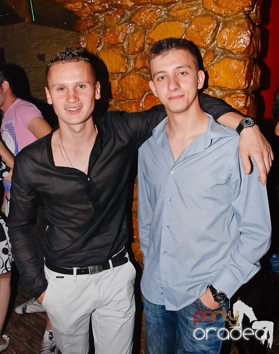 Sfârşit de săptămână cu distracţie şi muzică bună în Downtown, 