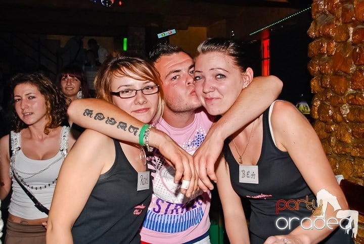 Sfârşit de săptămână cu distracţie şi muzică bună în Downtown, 