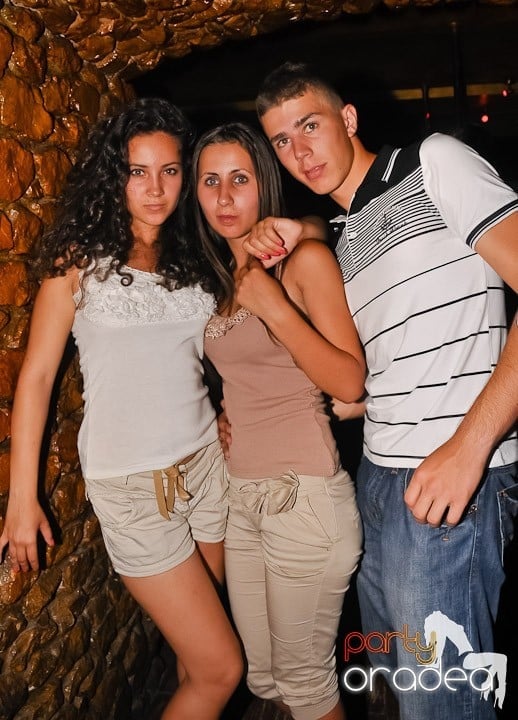 Sfârşit de săptămână cu distracţie şi muzică bună în Downtown, 