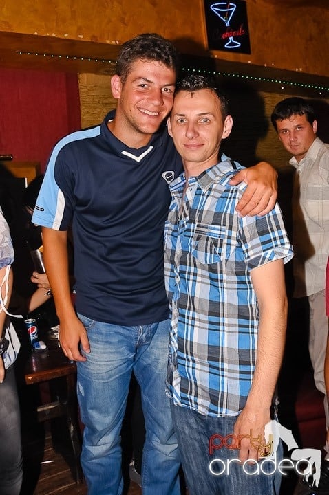 Sfârşit de săptămână cu distracţie şi muzică bună în Downtown, 