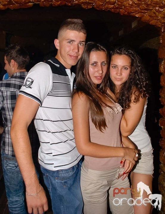 Sfârşit de săptămână cu distracţie şi muzică bună în Downtown, 