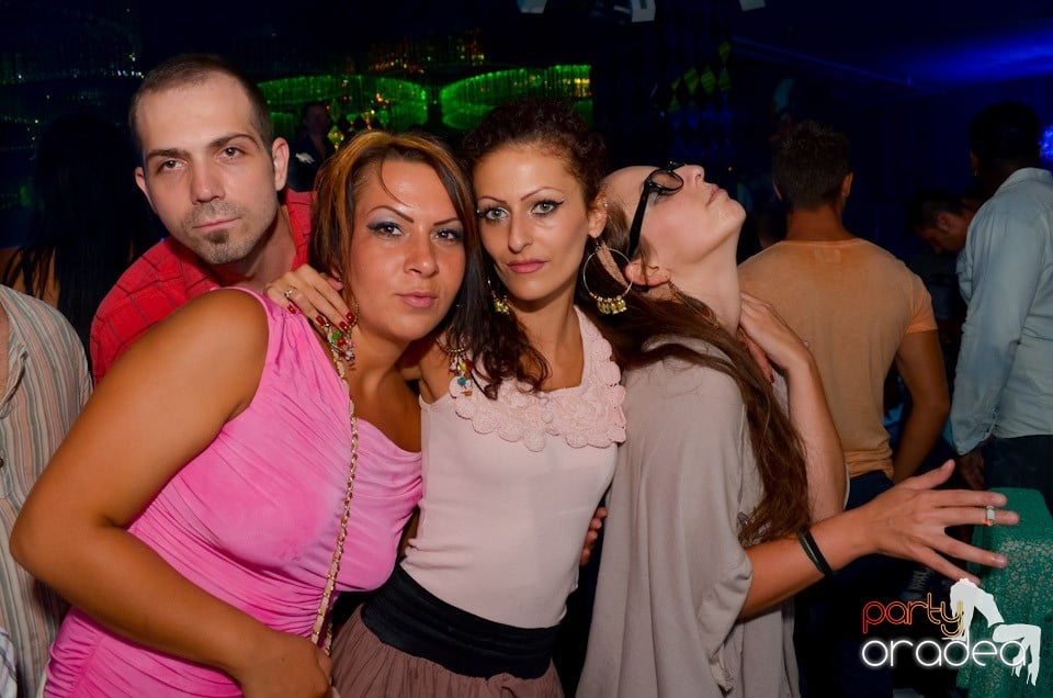 Shut Up And Dance @ The One, 