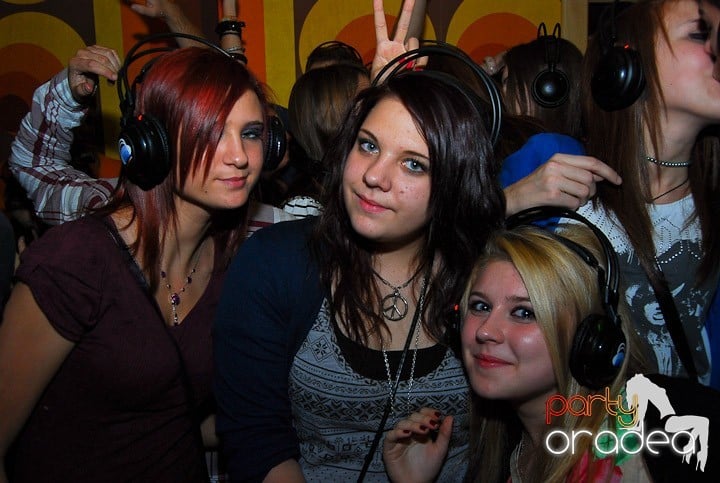 Silent Dance Party, Juice