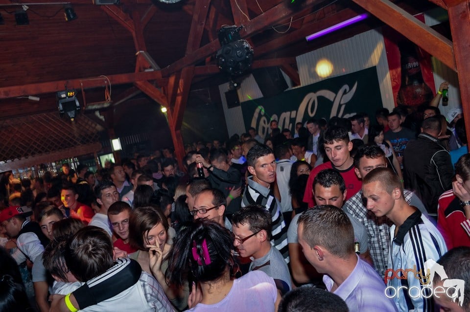 Single Party cu DJ Bíró, 