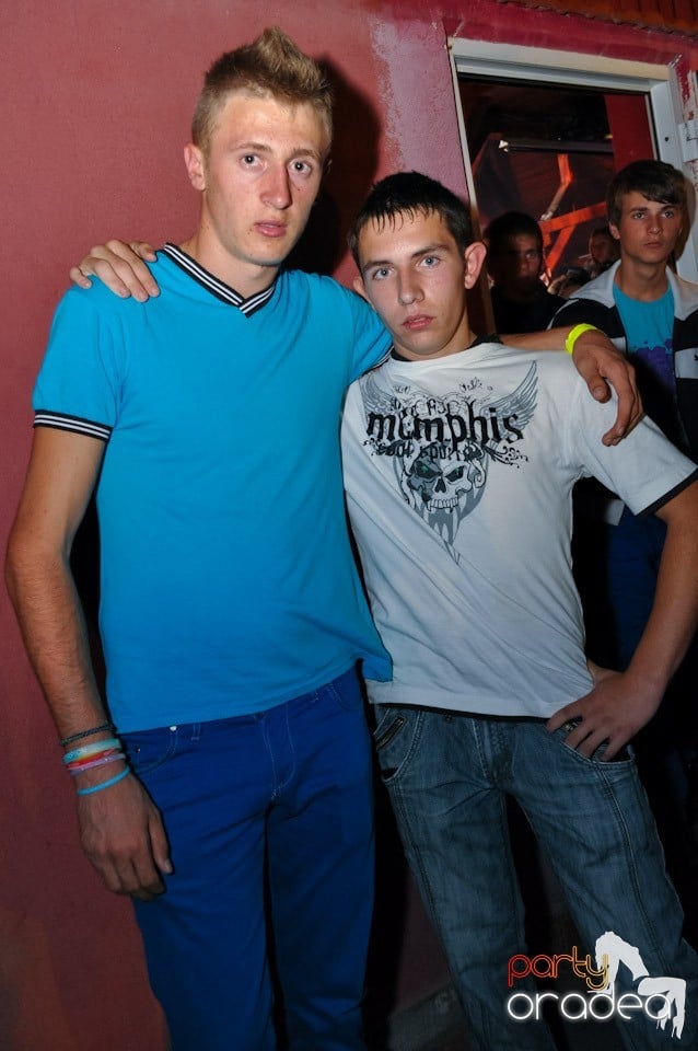 Single Party cu DJ Bíró, 