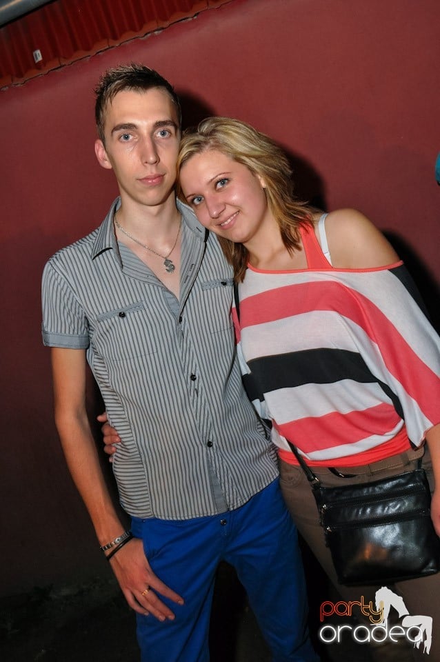 Single Party cu DJ Bíró, 