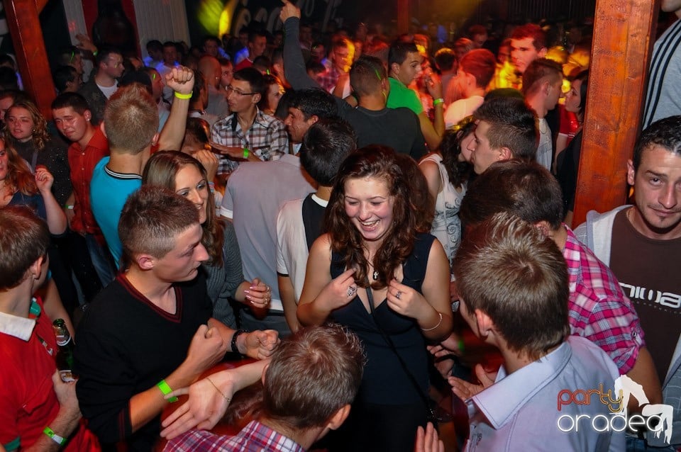 Single Party cu DJ Bíró, 