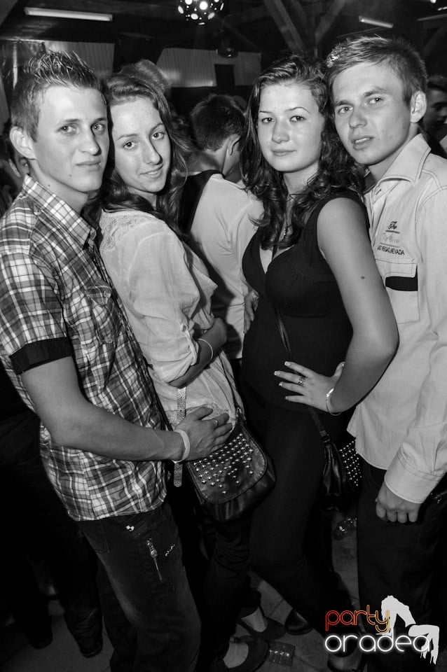 Single Party cu DJ Bíró, 