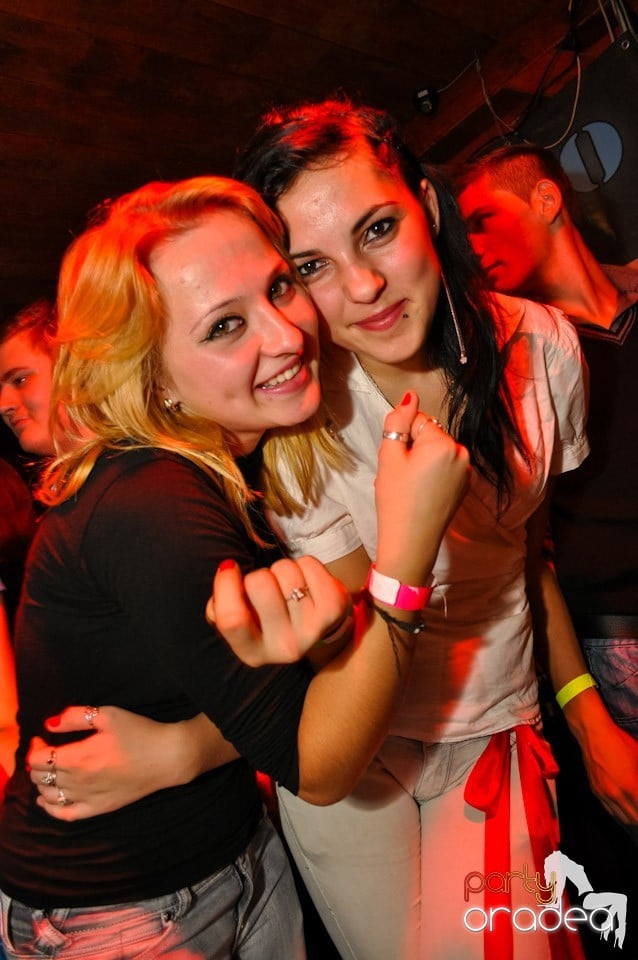 Single Party cu DJ Bíró, 